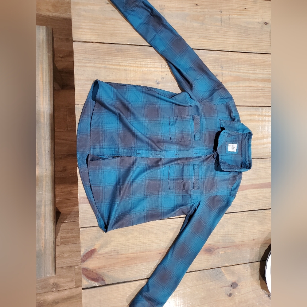 Ascend Button Down